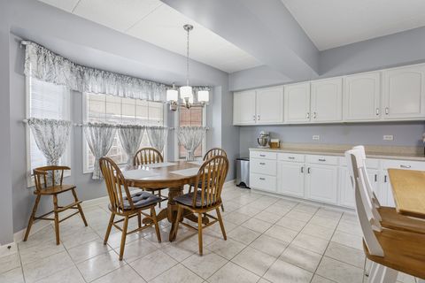 Tiny photo for 7927 Trinity Circle #3NW, Tinley Park, IL 60487 (MLS # 12584110)