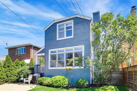 Tiny photo for 6308 N INDIAN Road, Chicago, IL 60646 (MLS # 12710045)