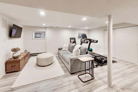 Tiny photo for 6308 N INDIAN Road, Chicago, IL 60646 (MLS # 12710045)