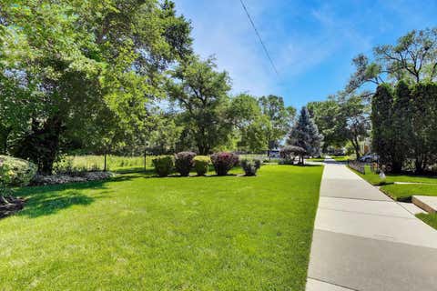 Tiny photo for 6308 N INDIAN Road, Chicago, IL 60646 (MLS # 12710045)