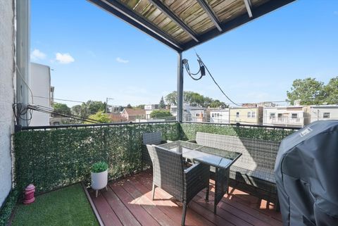 Tiny photo for 2516 W Iowa Street #2, Chicago, IL 60622 (MLS # 12467347)