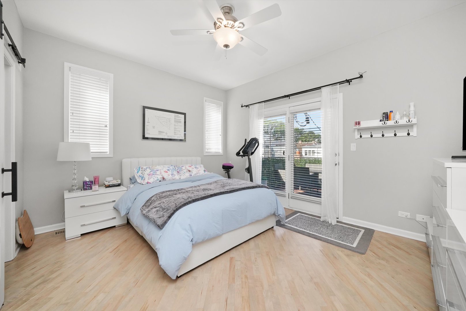 2516 W Iowa Street 2