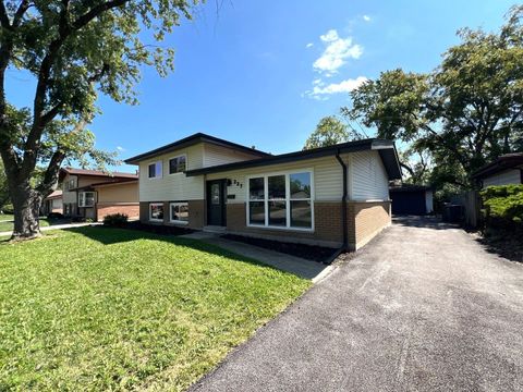 Tiny photo for 227 Kentucky Street, Park Forest, IL 60466 (MLS # 12491341)