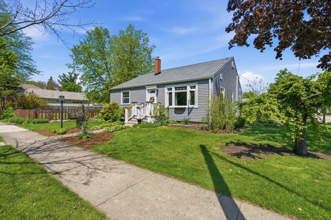 Photo of 737 Wendall Avenue, West Chicago, IL 60185 (MLS # 12642826)