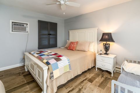 Tiny photo for 12062 Malibu Lane, Marion, IL 62959 (MLS # 12595376)