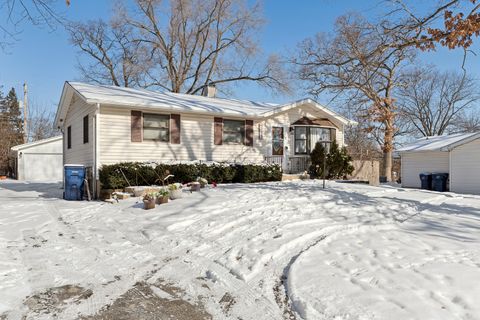 Tiny photo for 17796 W Greentree Road, Grayslake, IL 60030 (MLS # 12551114)