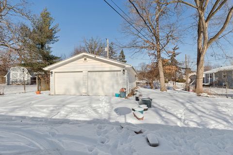 Tiny photo for 17796 W Greentree Road, Grayslake, IL 60030 (MLS # 12551114)
