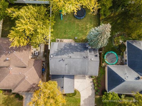 Tiny photo for 835 Maple Road, Flossmoor, IL 60422 (MLS # 12573221)