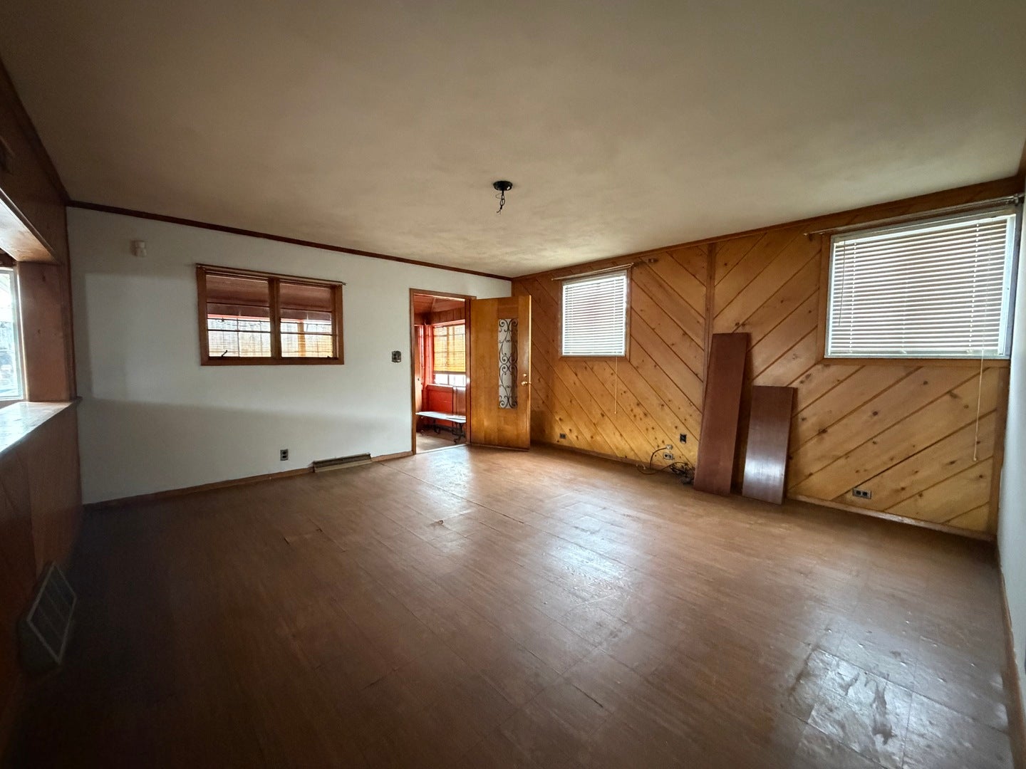 1208 W Church Street