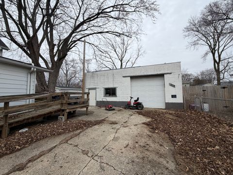 Tiny photo for 1208 W Church Street, Urbana, IL 61801 (MLS # 12575823)