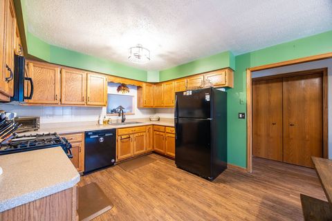 Tiny photo for 802 Eagle Creek Road, Elwood, IL 60421 (MLS # 12580632)