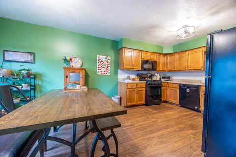 Tiny photo for 802 Eagle Creek Road, Elwood, IL 60421 (MLS # 12580632)