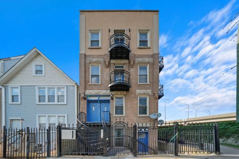 1542 W Wabansia Avenue Chicago IL 60642