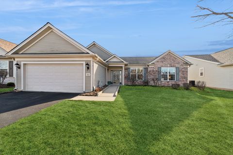 2545 Edgewater Drive Elgin IL 60124