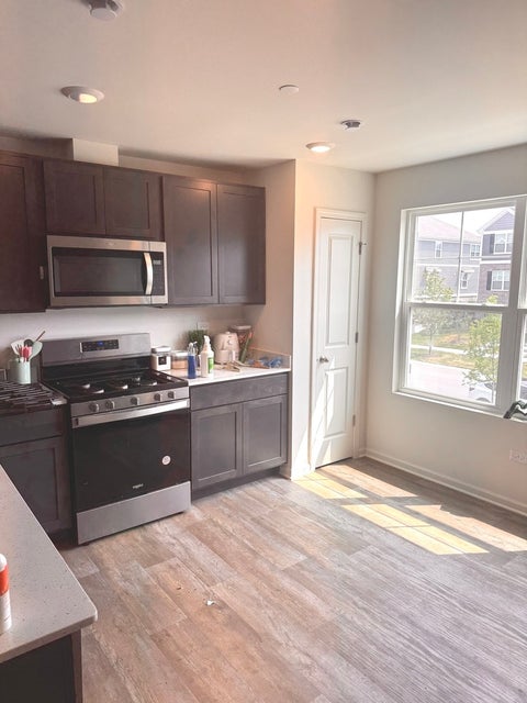 Tiny photo for 17314 Roscommon Road, Tinley Park, IL 60477 (MLS # 12595121)