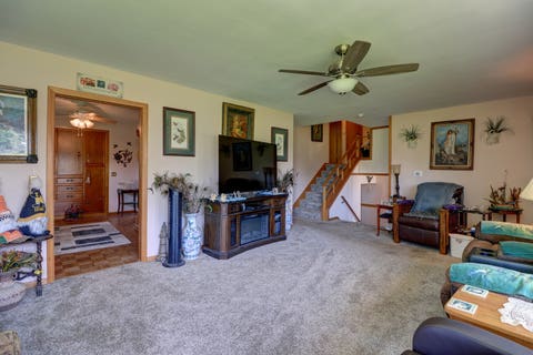 Tiny photo for 804 N 11th Street, Clinton, IA 52732 (MLS # 12685668)