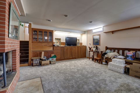 Tiny photo for 804 N 11th Street, Clinton, IA 52732 (MLS # 12685668)