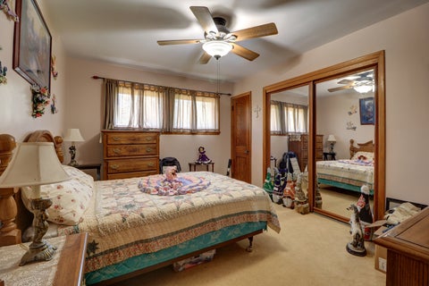 Tiny photo for 804 N 11th Street, Clinton, IA 52732 (MLS # 12685668)