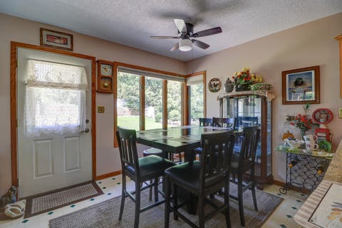 Tiny photo for 804 N 11th Street, Clinton, IA 52732 (MLS # 12685668)