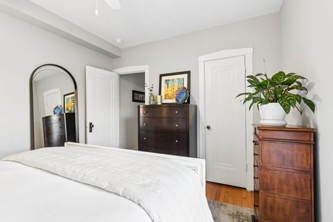 Tiny photo for 623 Washington Boulevard #3N, Oak Park, IL 60302 (MLS # 12646358)