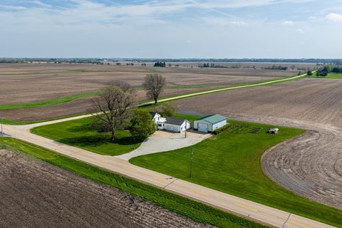 Tiny photo for 16460 2400 East Street, Princeton, IL 61356 (MLS # 12570102)