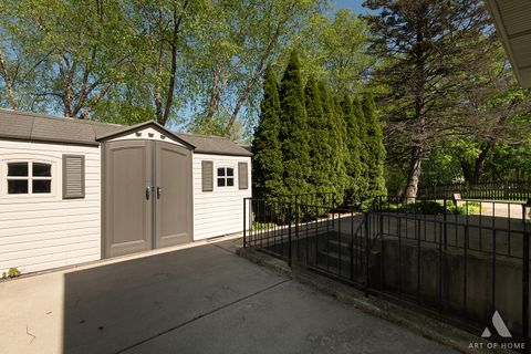 Tiny photo for 603 JOHN Court, Schaumburg, IL 60193 (MLS # 12633721)
