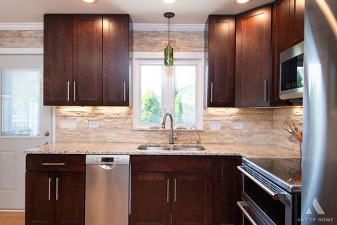 Tiny photo for 603 JOHN Court, Schaumburg, IL 60193 (MLS # 12633721)