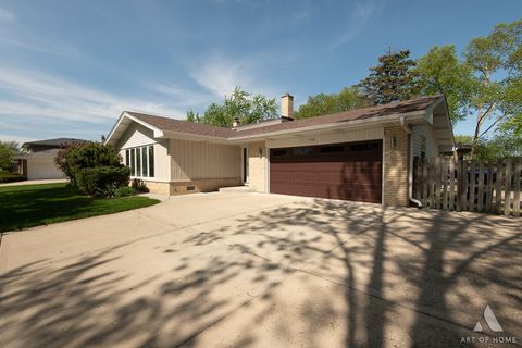 Tiny photo for 603 JOHN Court, Schaumburg, IL 60193 (MLS # 12633721)