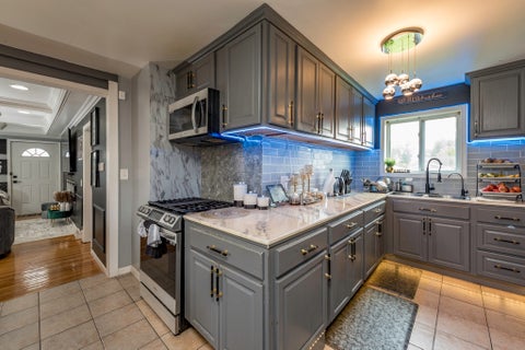 Tiny photo for 2903 W Nemesis Avenue, Beach Park, IL 60087 (MLS # 12758579)