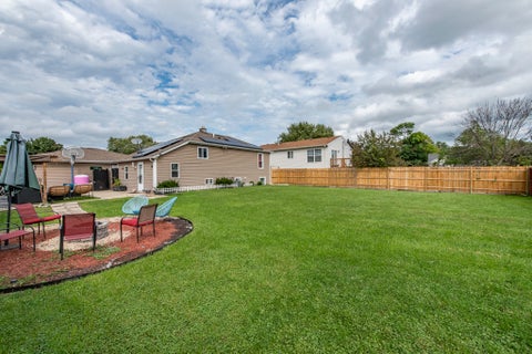 Tiny photo for 2903 W Nemesis Avenue, Beach Park, IL 60087 (MLS # 12758579)
