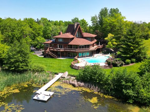 A home in Mundelein