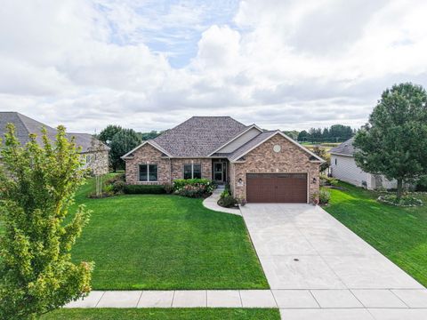 Tiny photo for 1934 Parkside Drive, Sycamore, IL 60178 (MLS # 12636791)