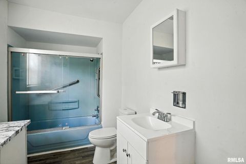 Tiny photo for 320 16TH Avenue N, Clinton, IA 52732 (MLS # QC4266905)