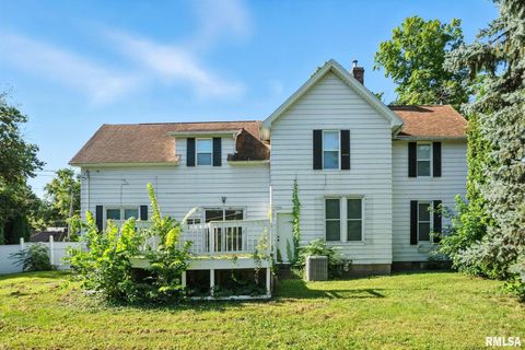 Tiny photo for 320 16TH Avenue N, Clinton, IA 52732 (MLS # QC4266905)