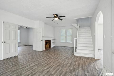 Tiny photo for 320 16TH Avenue N, Clinton, IA 52732 (MLS # QC4266905)