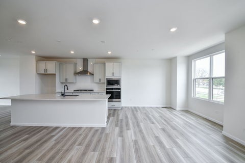 Tiny photo for 1708 Espacio Drive #3004, Naperville, IL 60563 (MLS # 12784820)