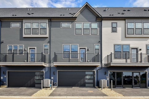 Tiny photo for 1708 Espacio Drive #3004, Naperville, IL 60563 (MLS # 12784820)