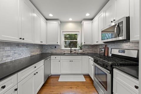 Tiny photo for 1511 Avery Avenue, Wheaton, IL 60187 (MLS # 12796048)