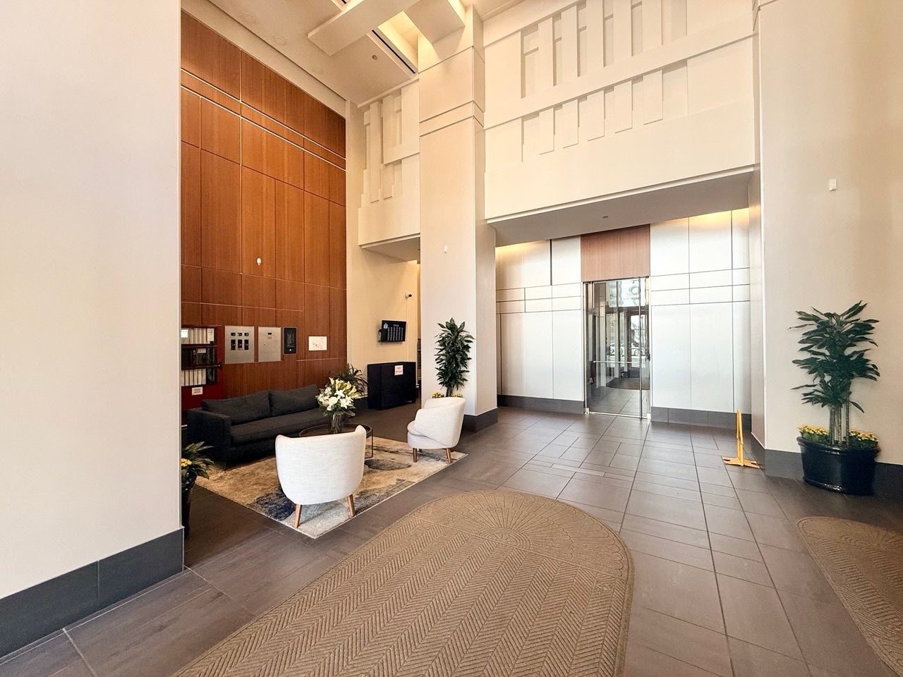 1400 S Michigan Avenue 1111