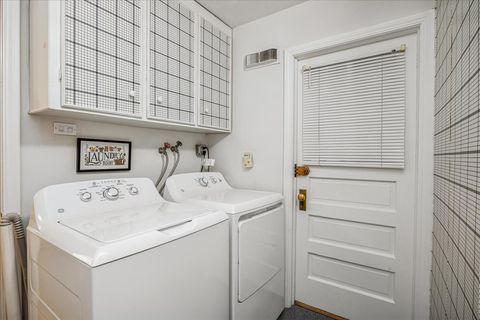 Tiny photo for 4100 Ellington Avenue, Western Springs, IL 60558 (MLS # 12608817)