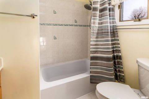 Tiny photo for 311 E Baggott Street, Zeigler, IL 62999 (MLS # EB460741)