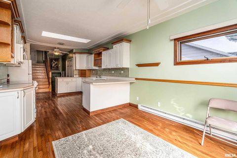 Tiny photo for 311 E Baggott Street, Zeigler, IL 62999 (MLS # EB460741)