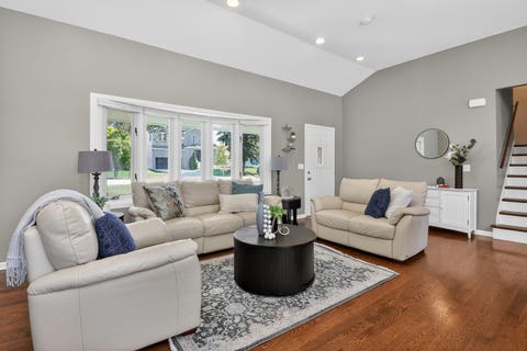 Tiny photo for 1136 Oxford Street, Downers Grove, IL 60516 (MLS # 12654902)