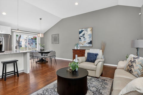 Tiny photo for 1136 Oxford Street, Downers Grove, IL 60516 (MLS # 12654902)
