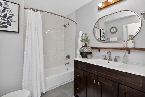 Tiny photo for 1136 Oxford Street, Downers Grove, IL 60516 (MLS # 12654902)