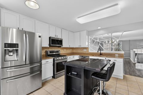 Tiny photo for 1538 Bristol Lane #4, Wood Dale, IL 60191 (MLS # 12588951)