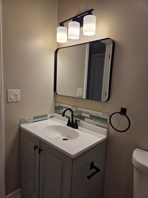 Tiny photo for 9358 GOLF Road #3B, Des Plaines, IL 60016 (MLS # 12720522)