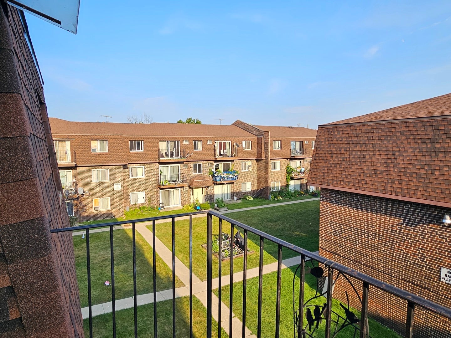 9358 GOLF Road 3B