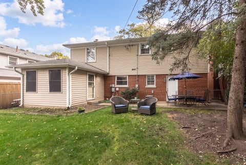 Tiny photo for 608 S Walnut Avenue, Arlington Heights, IL 60005 (MLS # 12791940)