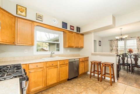 Tiny photo for 608 S Walnut Avenue, Arlington Heights, IL 60005 (MLS # 12791940)